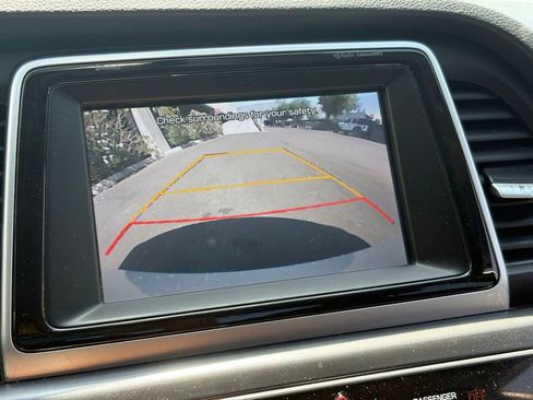 Used 2018 Hyundai Sonata SEL FWD image 14