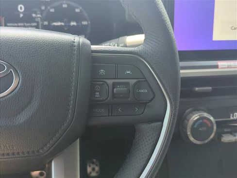 Certified 2025 Toyota Tacoma TRD Sport AWD/4WD image 17