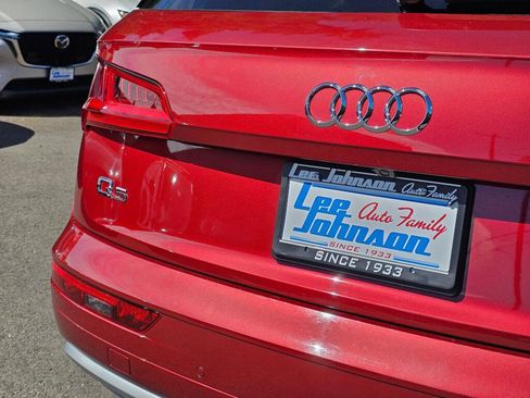 Used 2019 Audi Q5 2.0T Premium Plus w/ Premium Plus Package AWD/4WD image 17
