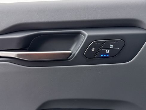 Used 2024 Kia EV9 Wind image 27