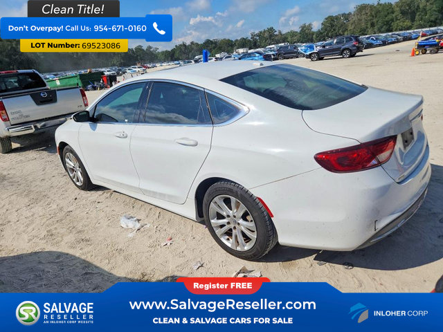 Used 2015 Chrysler 200 Limited w/ Convenience Group FWD image 3