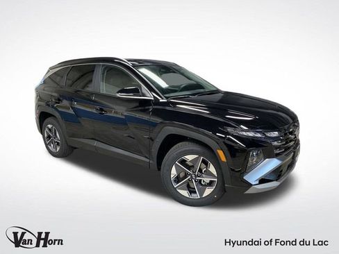 New 2026 Hyundai Tucson SEL image 1