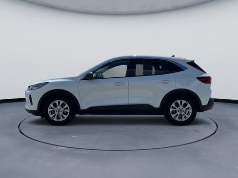 Used 2024 Ford Escape Active w/ Cold Weather Package FWD image 10