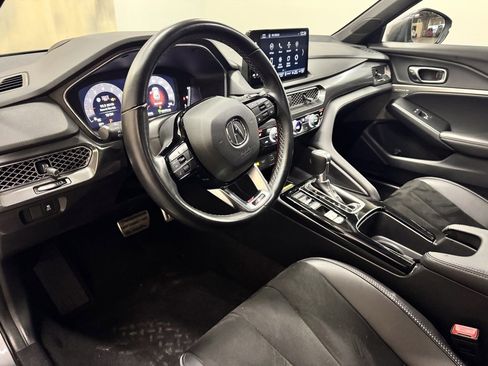 Used 2023 Acura Integra A-Spec image 17