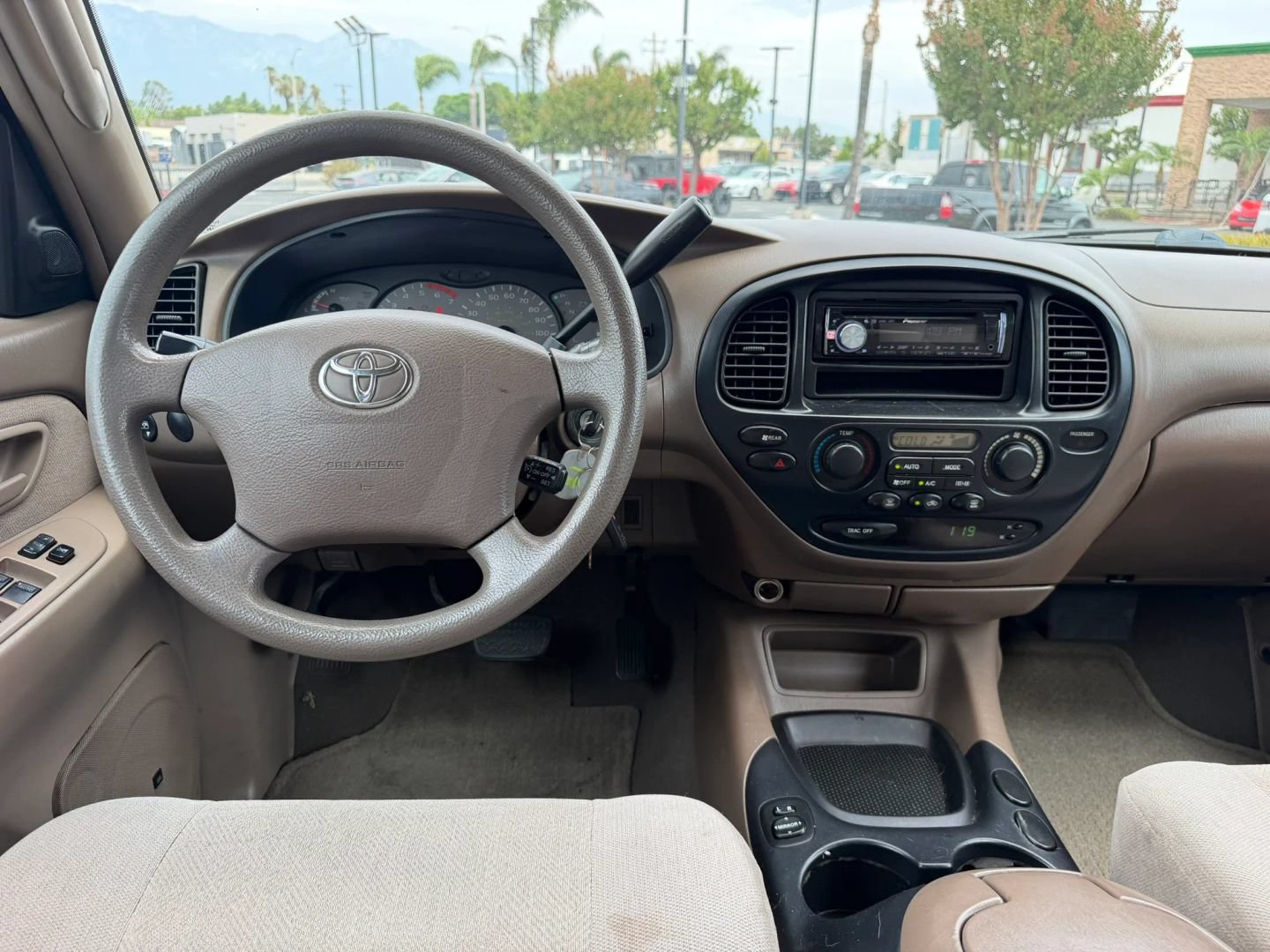 Used 2004 Toyota Sequoia SR5 RWD image 22