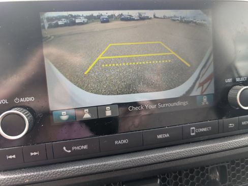 Used 2024 Honda CR-V EX image 14