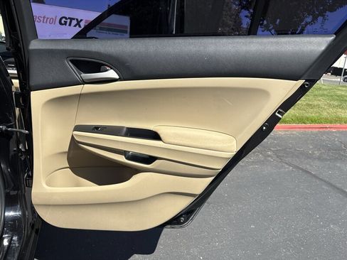 Used 2011 Honda Accord SE image 20