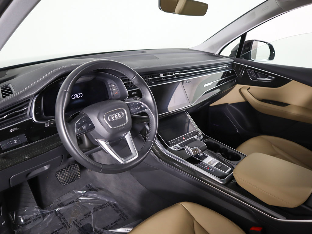 Used 2023 Audi Q7 3.0T Premium Plus w/ Premium Plus Package AWD/4WD image 31