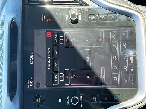 Used 2022 Subaru Legacy Limited image 16