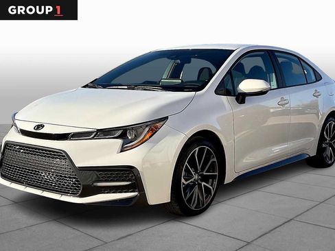 Used 2022 Toyota Corolla SE FWD image 1