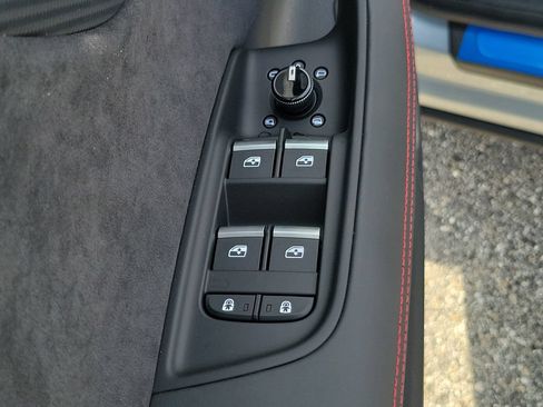 New 2026 Audi SQ7 Prestige AWD/4WD image 20