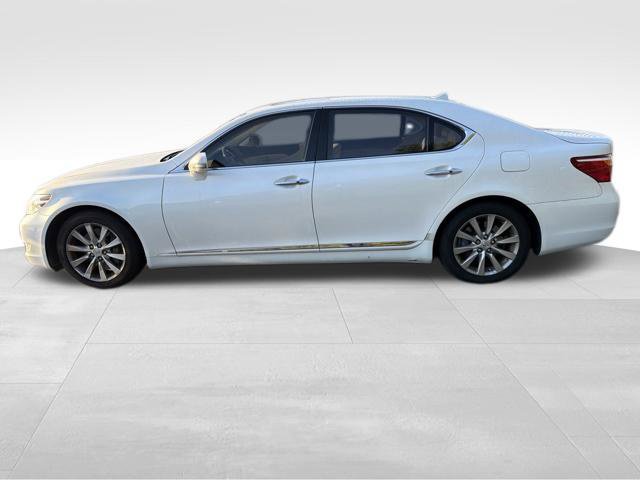 Used 2012 Lexus LS 460 L w/ Luxury Pkg AWD/4WD image 7
