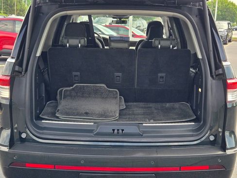 Used 2023 Lincoln Navigator Black Label image 13