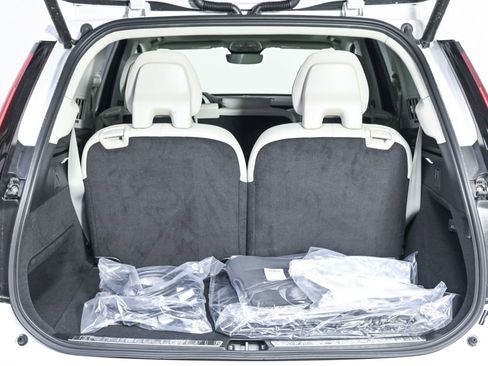 New 2026 Volvo XC90 T8 Ultra AWD/4WD image 32