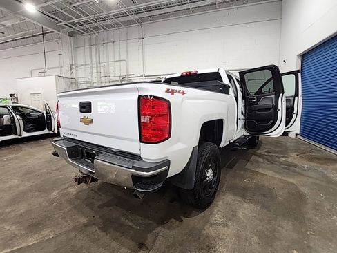 Used 2019 Chevrolet Silverado 2500 W/T AWD/4WD image 33