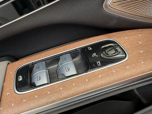 Used 2023 Mercedes-Benz EQS 450+ SUV image 42