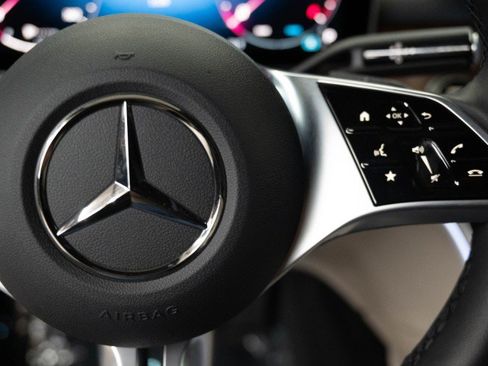 Certified 2026 Mercedes-Benz C 300 Sedan image 25