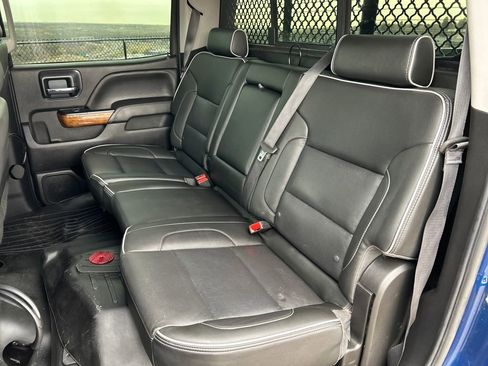 Used 2019 Chevrolet Silverado 2500 High Country w/ Duramax Plus Package image 22