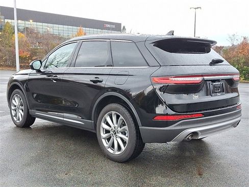 Used 2022 Lincoln Corsair AWD w/ Premium Package image 5