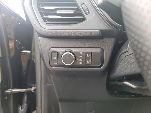 Used 2023 Ford Escape ST-Line w/ Tech Pack #1 AWD/4WD image 16