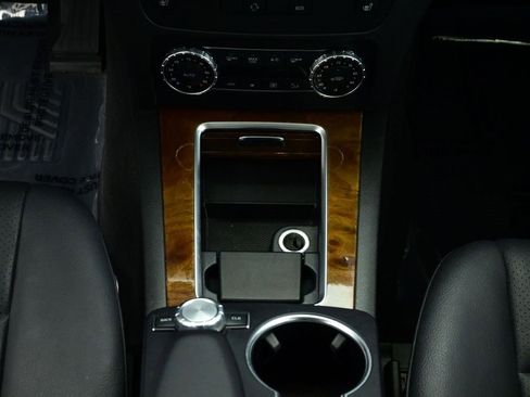 Used 2015 Mercedes-Benz GLK 350 4MATIC image 7