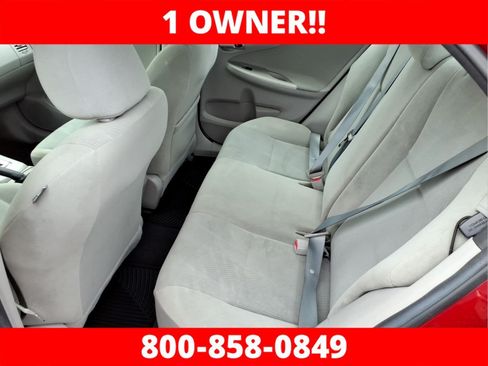 Used 2012 Toyota Corolla LE FWD image 5