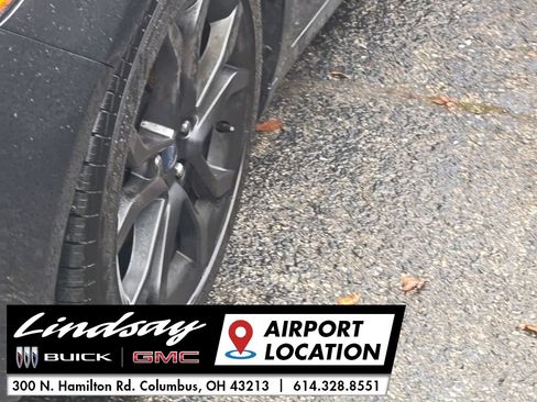 Used 2018 Ford Fusion SE w/ Equipment Group 201A image 4