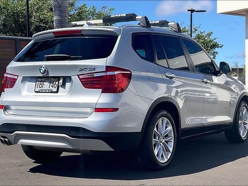 Used 2017 BMW X3 sDrive28i RWD image 11