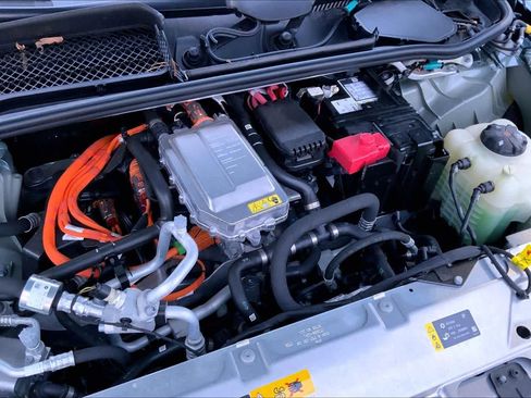 Certified 2023 BMW iX xDrive50 image 30