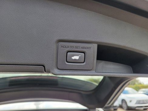 Used 2020 Acura RDX FWD w/ Advance Package image 9