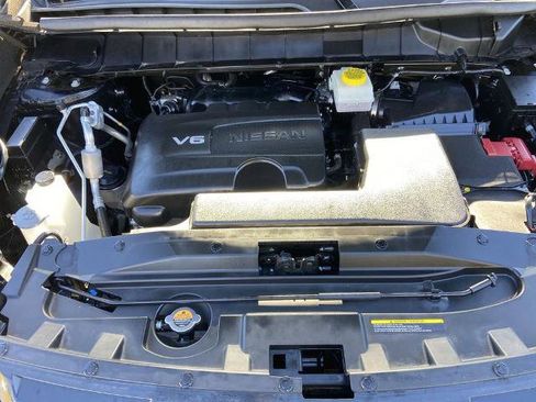 Used 2023 Nissan Pathfinder Platinum image 27