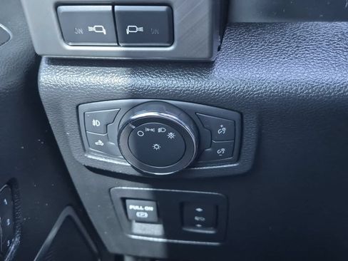 Used 2018 Ford F150 Limited AWD/4WD image 28