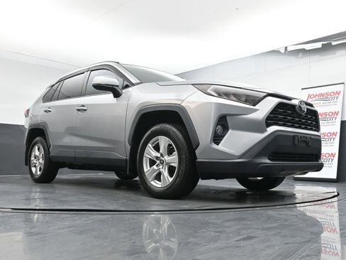 Used 2021 Toyota RAV4 XLE image 34