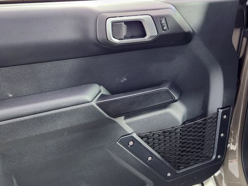 New 2025 Ford Bronco Outer Banks w/ Sasquatch Package image 16