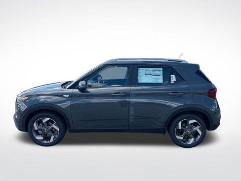 New 2026 Hyundai Venue SEL FWD image 2