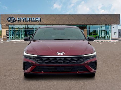 New 2026 Hyundai Elantra SEL Sport image 13