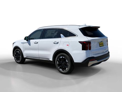 New 2026 Kia Sorento S w/ S Panoramic Sunroof Package image 3