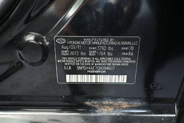 Used 2012 Hyundai Elantra Limited w/ Technology Pkg 5 FWD image 41