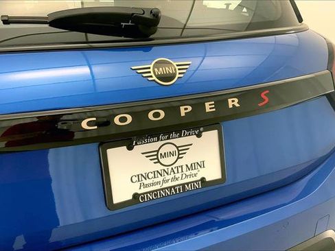 Certified 2025 MINI Cooper S image 30