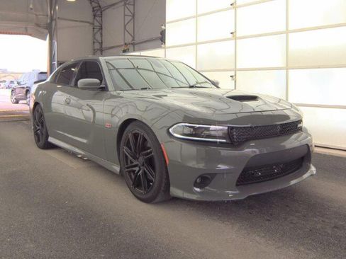 Used 2018 Dodge Charger R/T Scat Pack image 3
