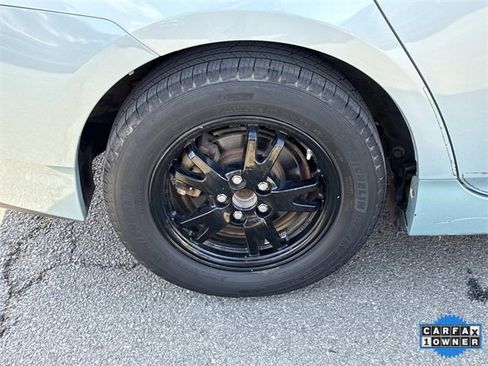 Used 2015 Toyota Prius Two image 5