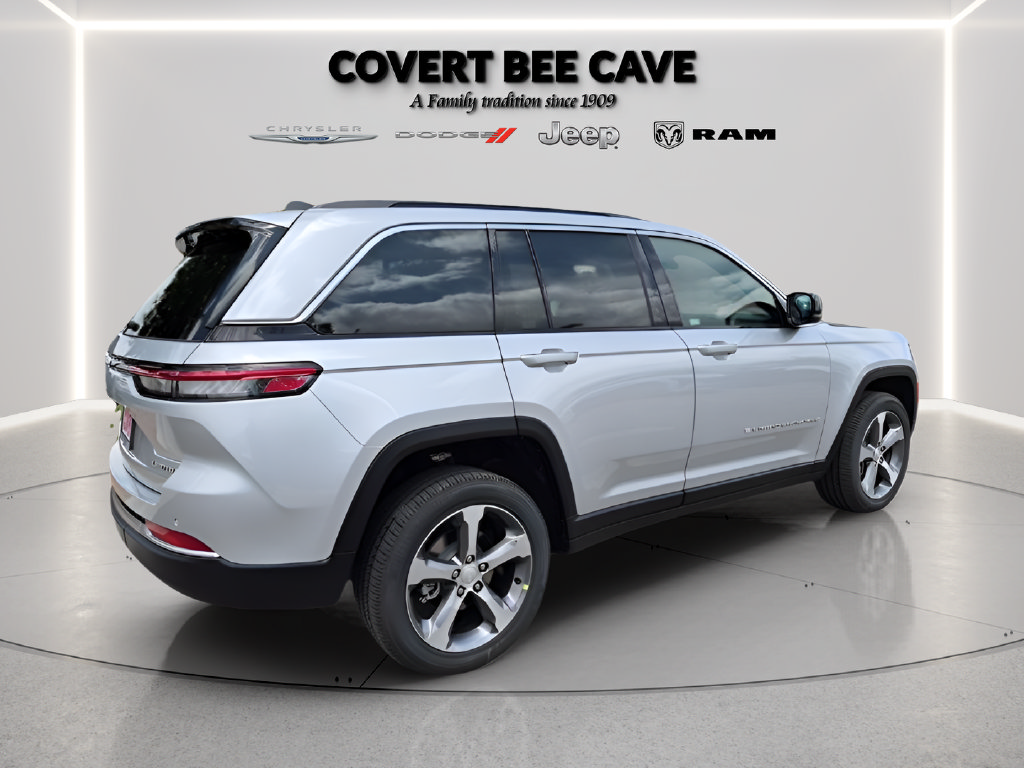 New 2026 Jeep Grand Cherokee Limited RWD image 9