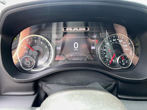 Used 2021 RAM 1500 Laramie AWD/4WD image 18