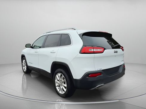 Used 2016 Jeep Cherokee Limited image 21
