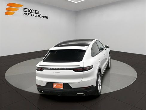 Used 2023 Porsche Cayenne Coupe image 54