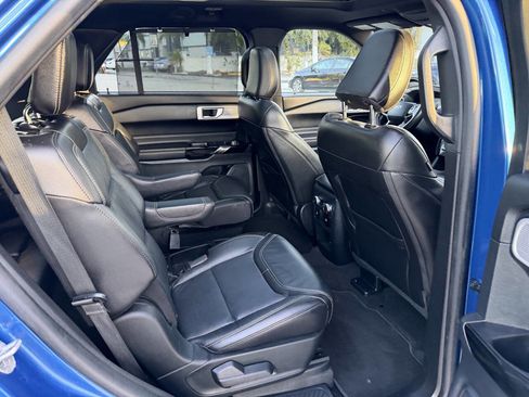 Used 2021 Ford Explorer ST w/ Equipment Group 401A image 18