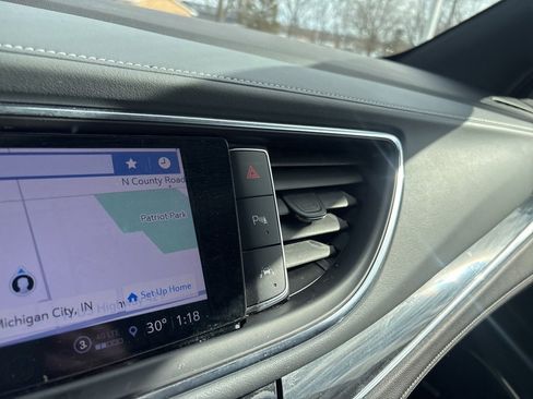 Used 2022 Buick Enclave Premium image 45