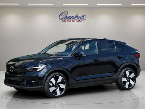 Certified 2023 Volvo C40 P8 Recharge Plus w/ Climate Package AWD/4WD image 8