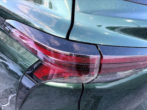 New 2026 Toyota Sienna XLE image 14