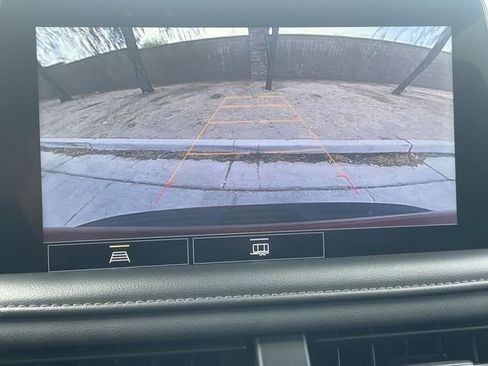 Used 2021 Chevrolet Tahoe LT image 14